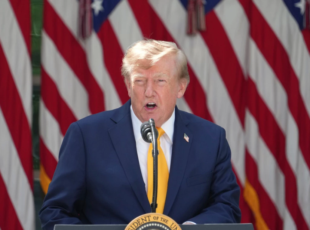 416355_trump_f.webp