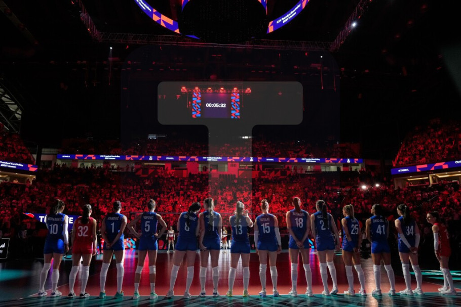 419714_turkey-serbia-volleyball_iff.jpg
