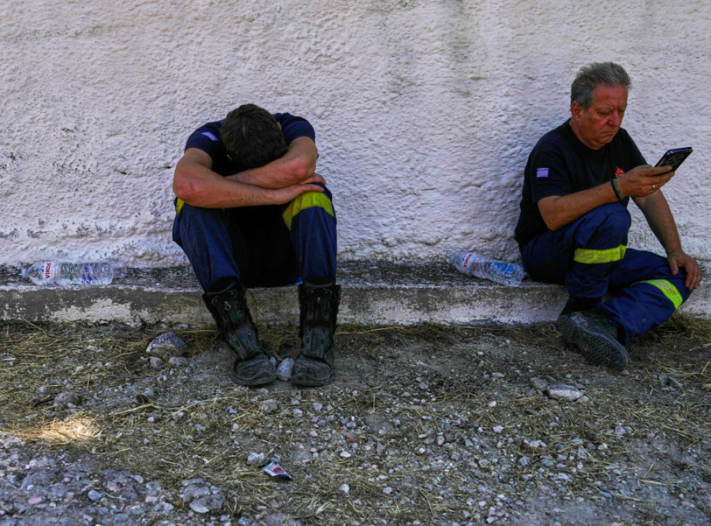 420132_greece-wildfires_f.webp