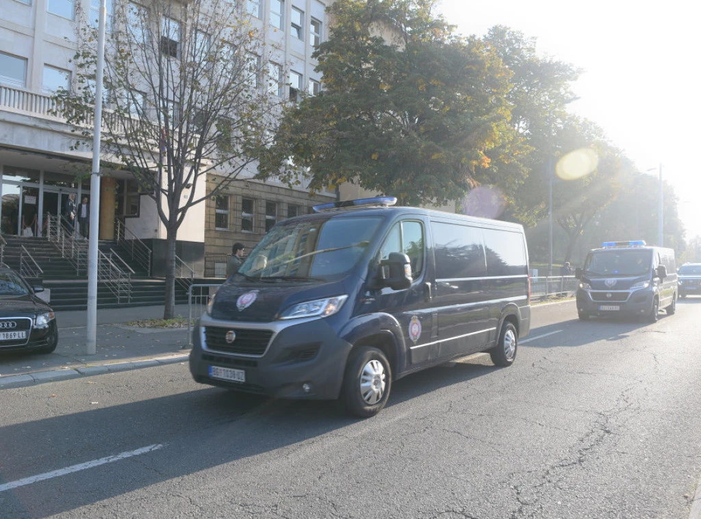 420196_policijska-vozola_f.webp