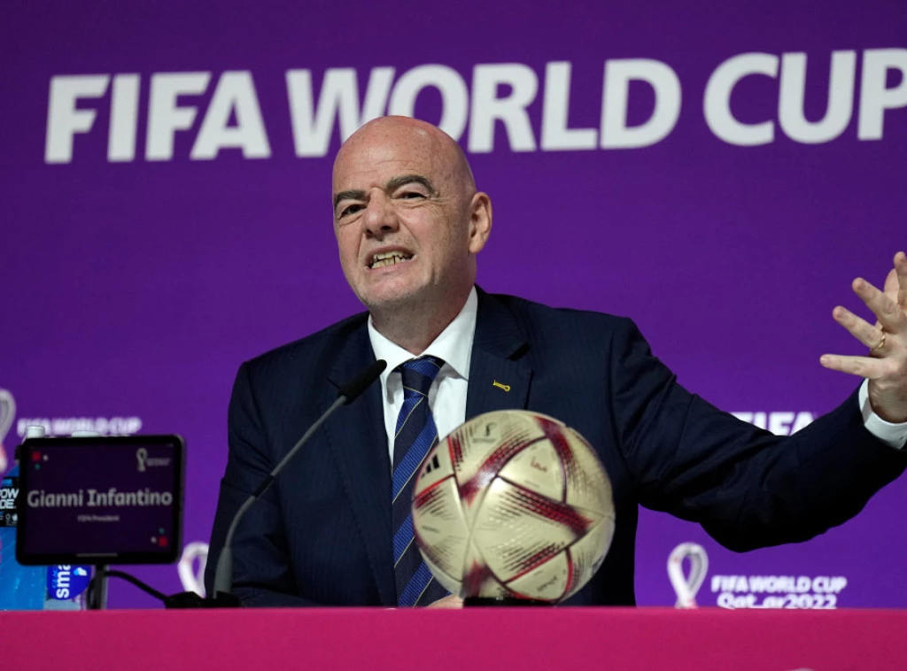 420282_fifa-infantino-italy_f.webp