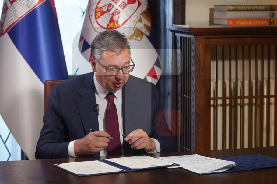 420900_skupstina-izbori-vucic_iff.jpg